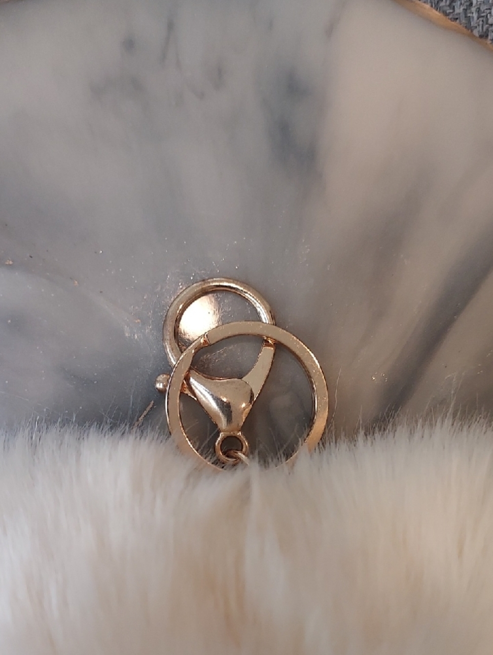 New! Genuine Rabbit Fur Keychain - Picture 2 of 2